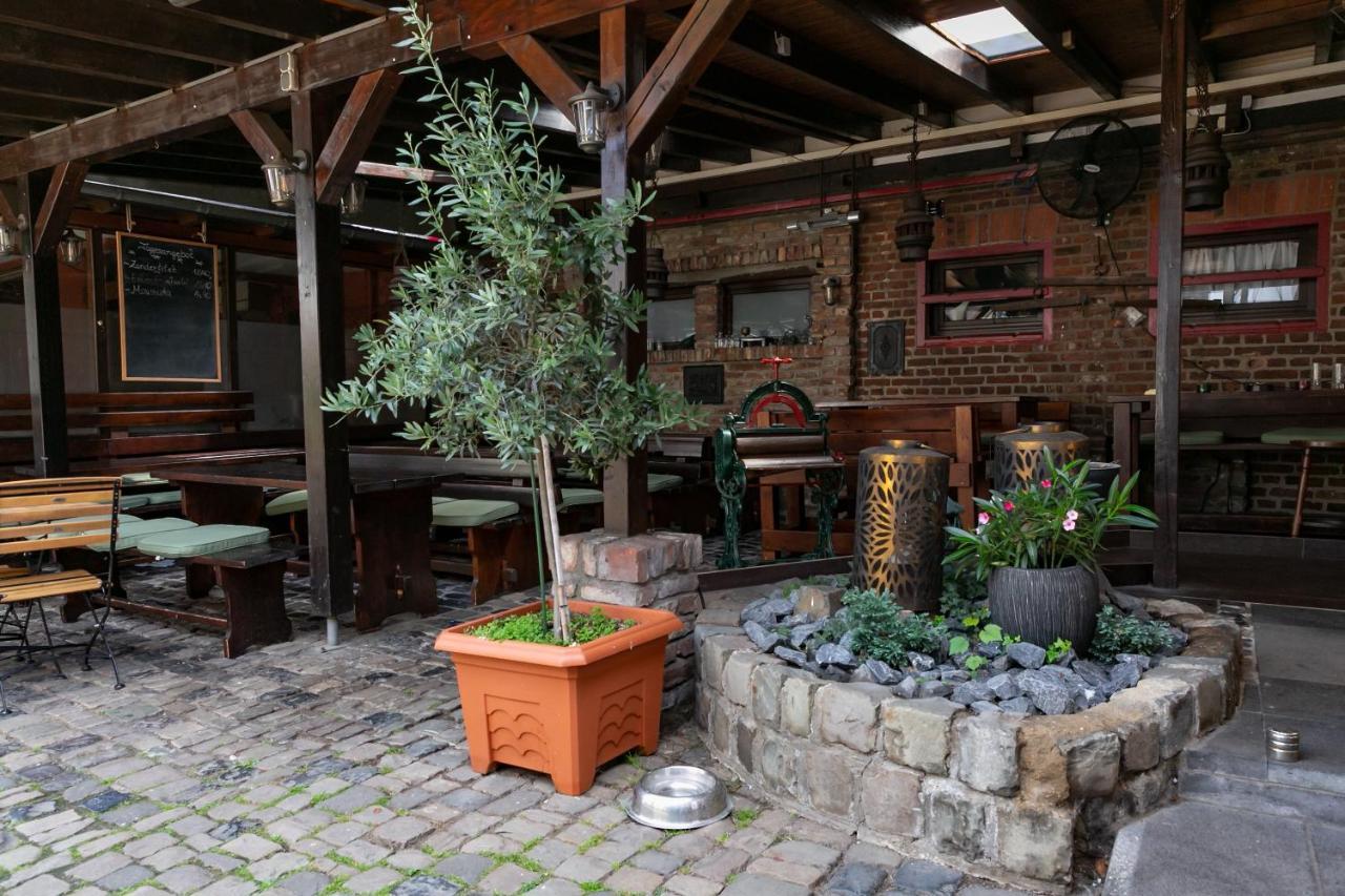 Landhaus Pohlhof Кьолн Екстериор снимка