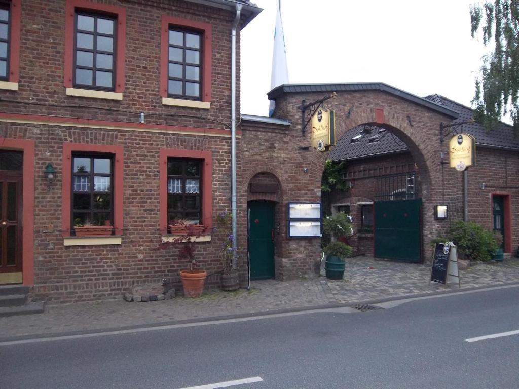 Landhaus Pohlhof Кьолн Екстериор снимка