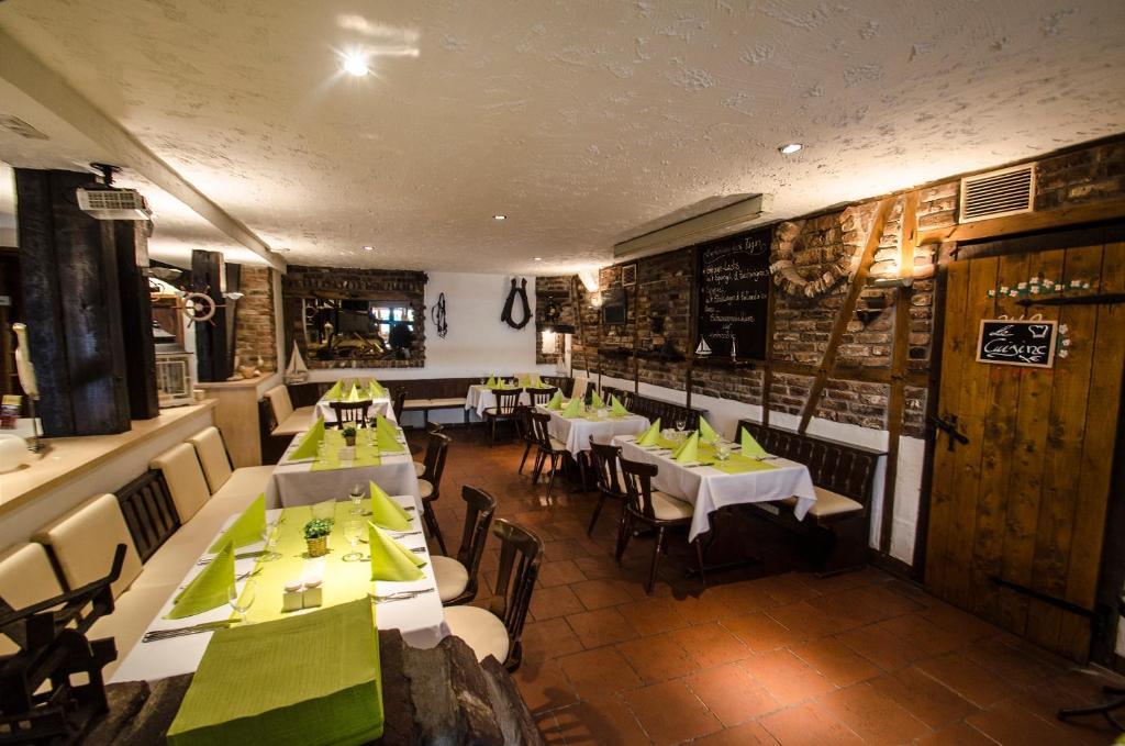 Landhaus Pohlhof Кьолн Екстериор снимка